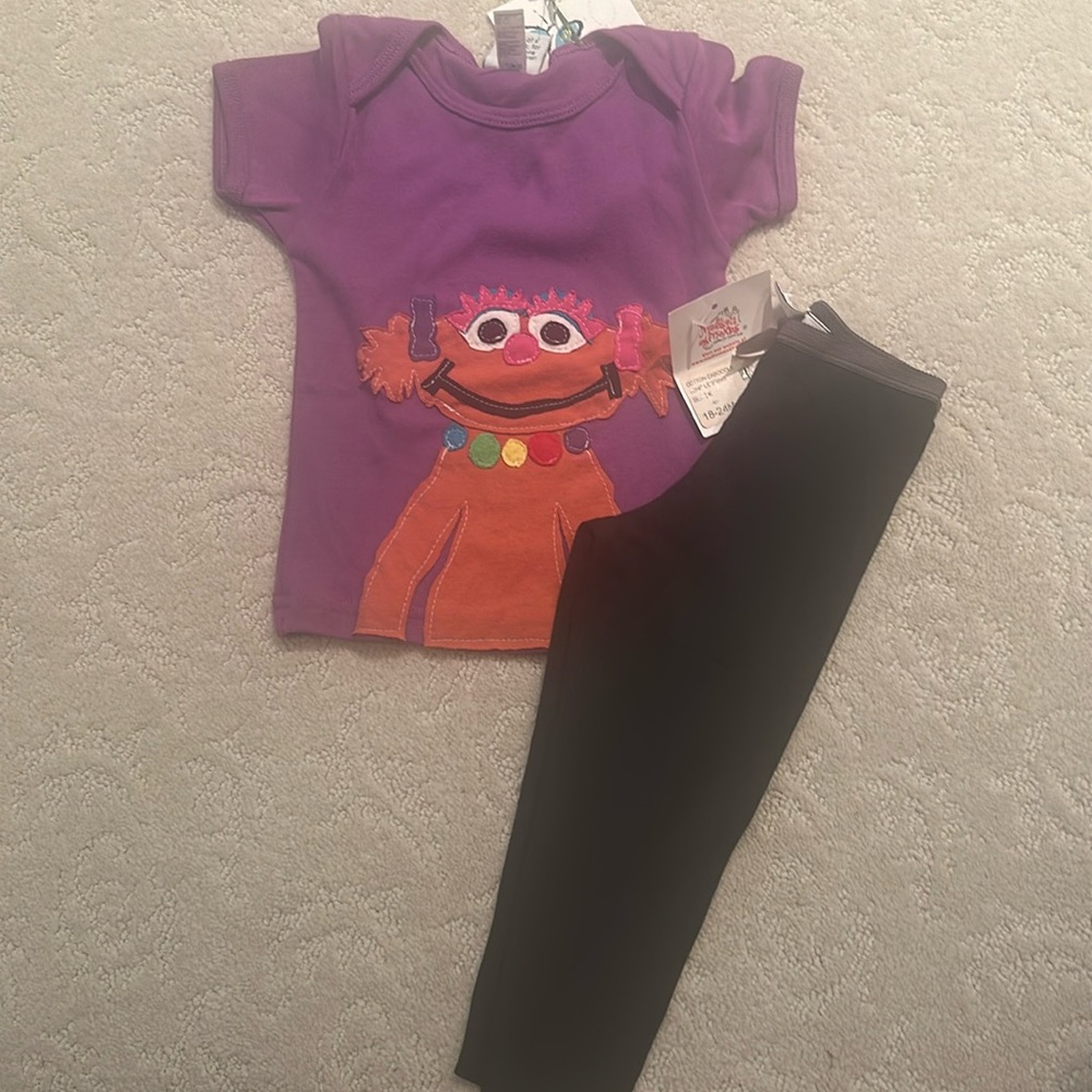 Brand new- never worn size 18-24 month